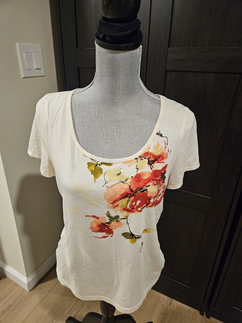 Talbots Cream Scoop Neck Tee with Red Floral Brushprint